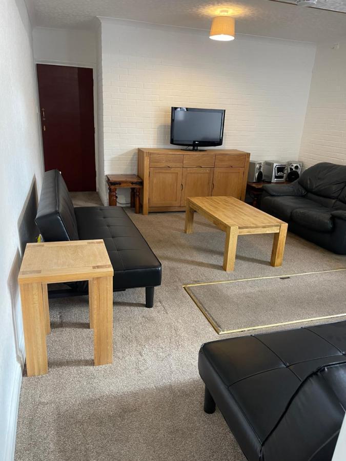 Spacious, Sleeps 17, 3 Bathrooms, Parking, マンスフィールド エクステリア 写真