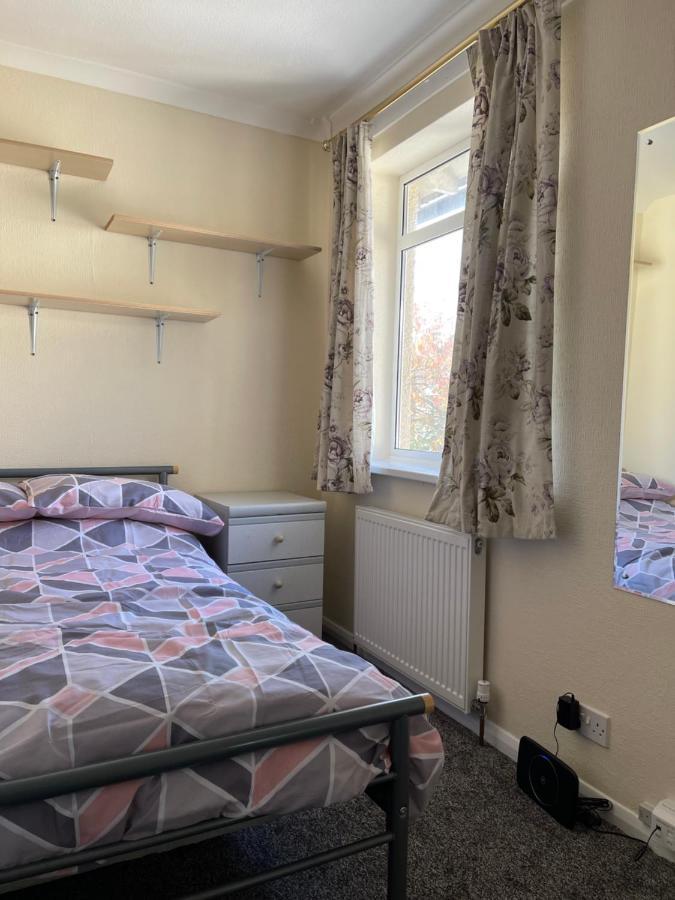 Spacious, Sleeps 17, 3 Bathrooms, Parking, マンスフィールド エクステリア 写真